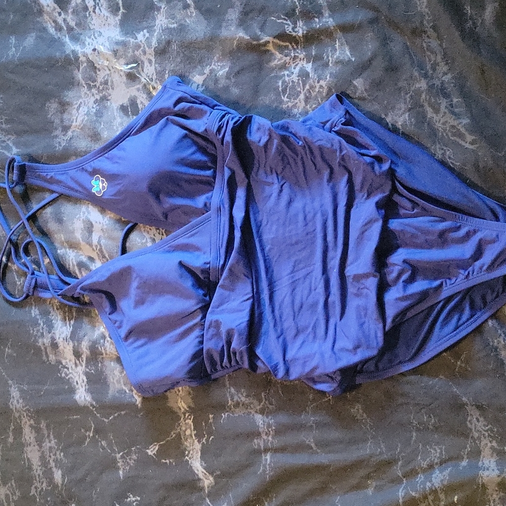 Bathing suit